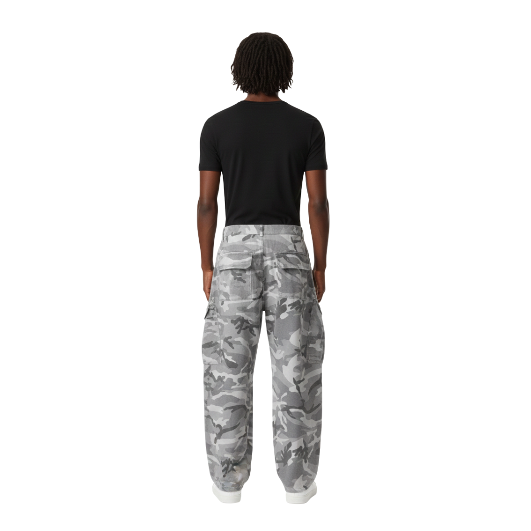 THE CAMO WIDE-LEG PANTS