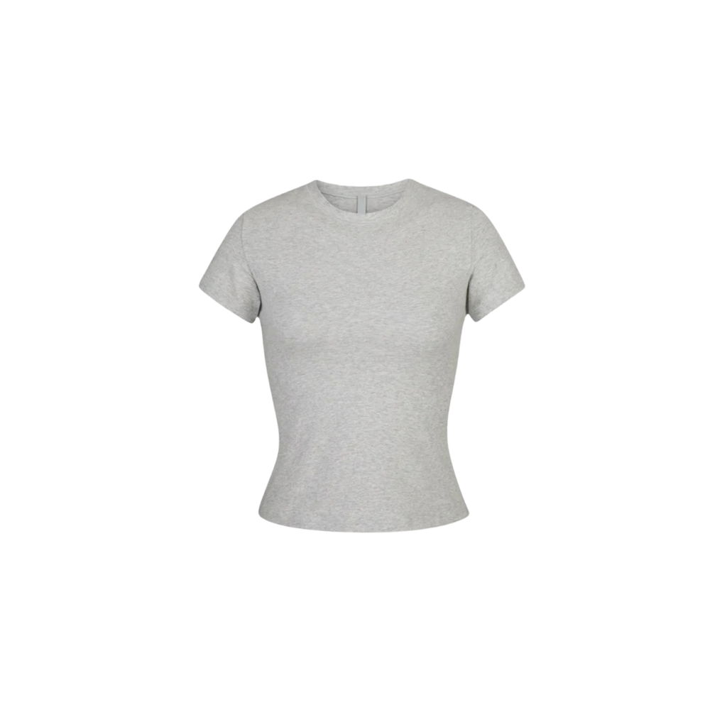 THE ARIA ESSENTIAL TEE