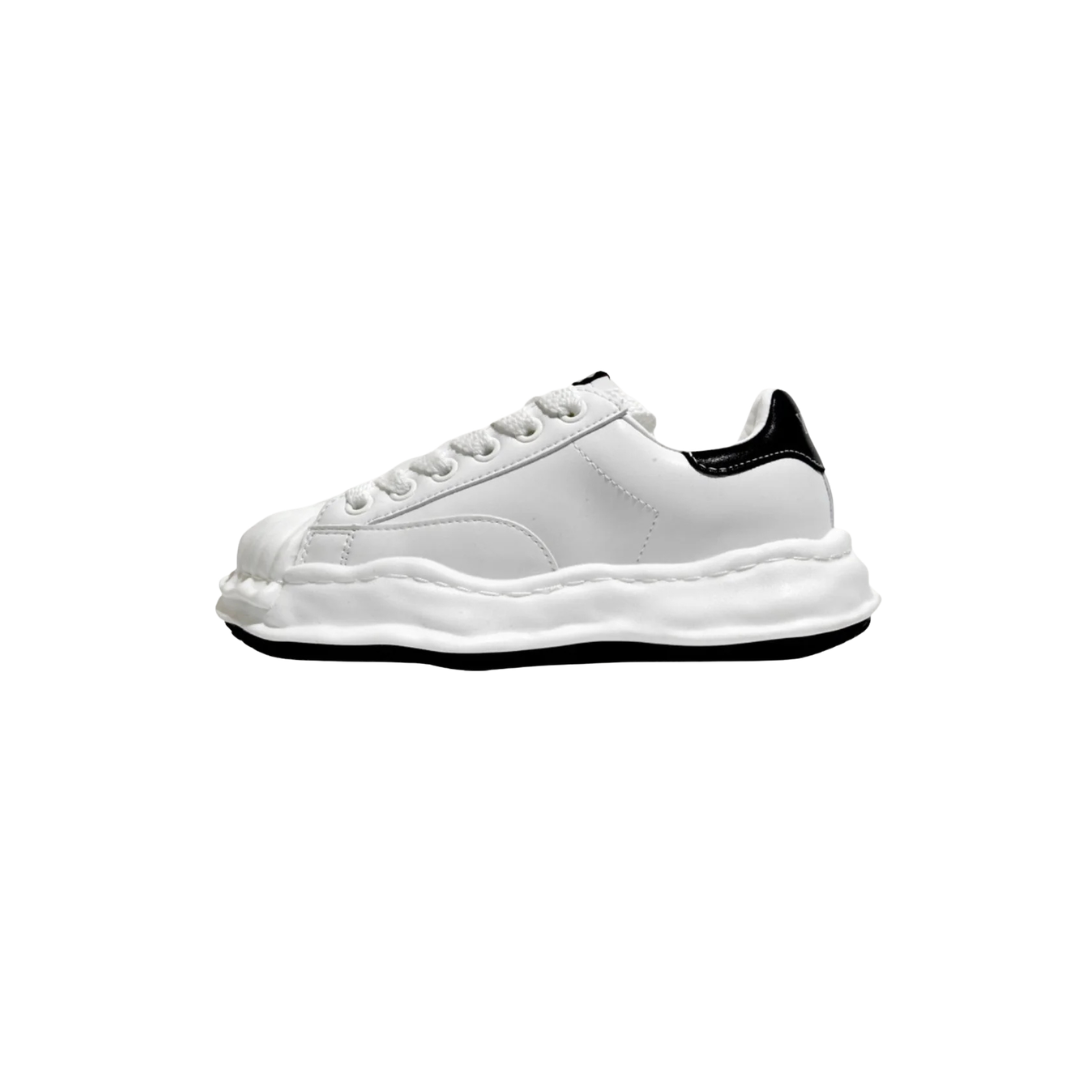THE WAVE SOLE LEATHER SNEAKER