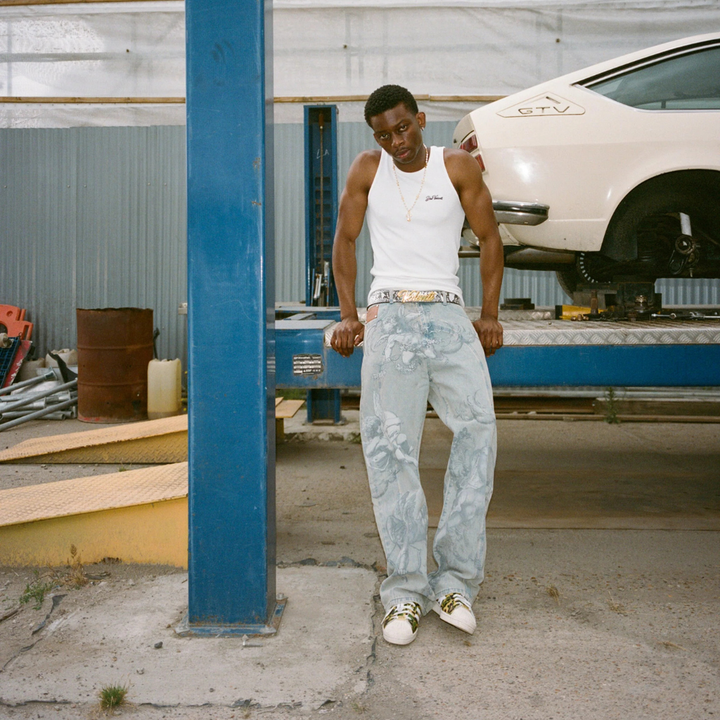 THE ANGEL JEANS