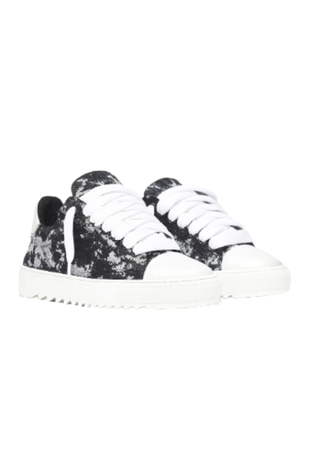 THE CHUCK SNEAKERS