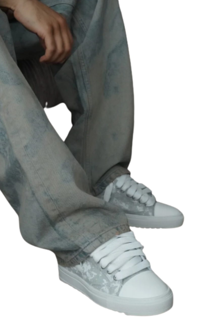 THE CHUCK SNEAKERS