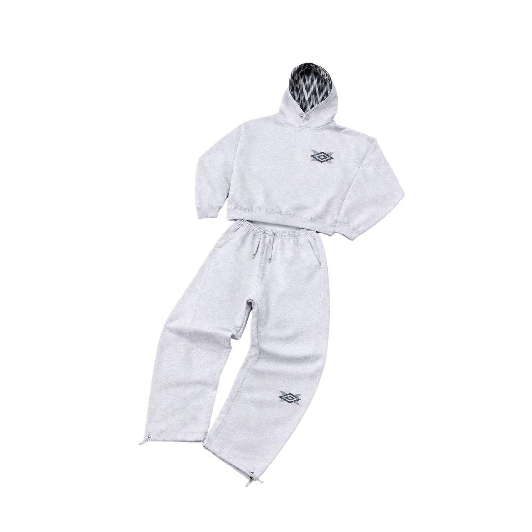 THE UMTRA TRACKSUIT