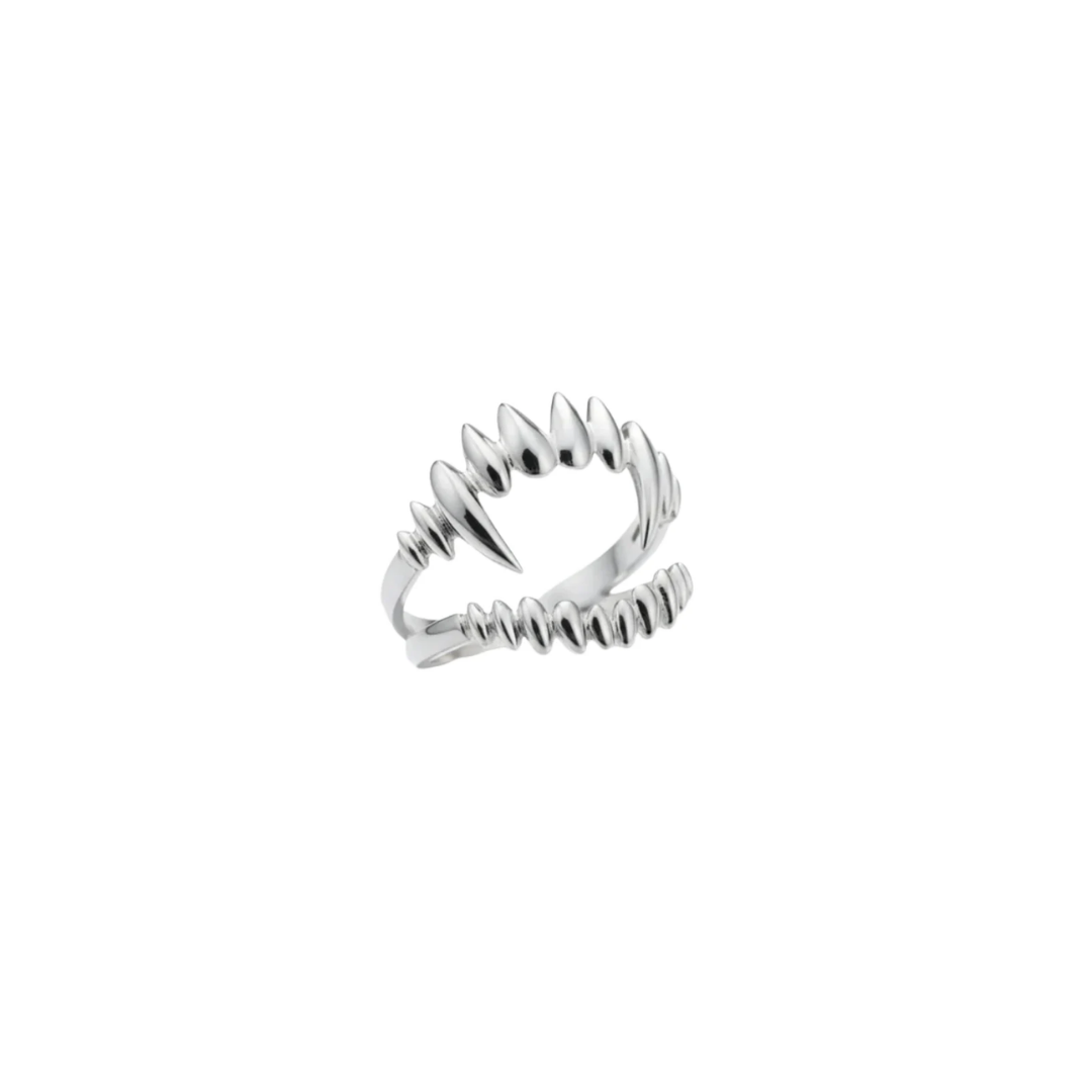 THE VAMPIRE RING