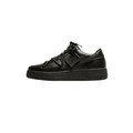 THE LEATHER COURT SNEAKER
