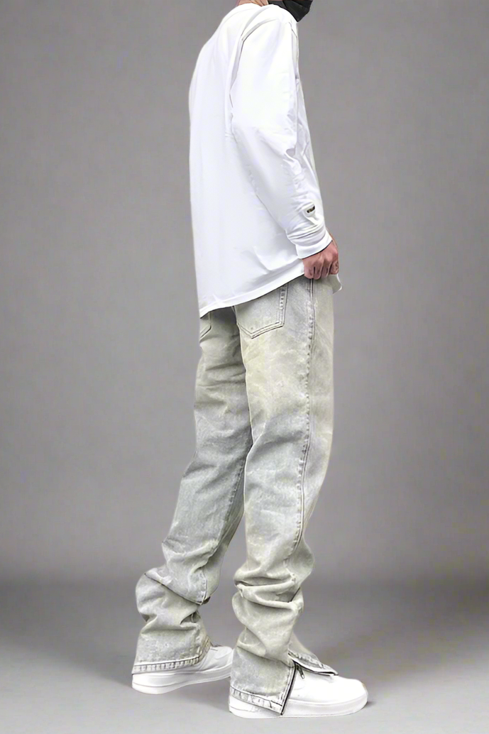 THE ARIA ZIP FLARED JEANS