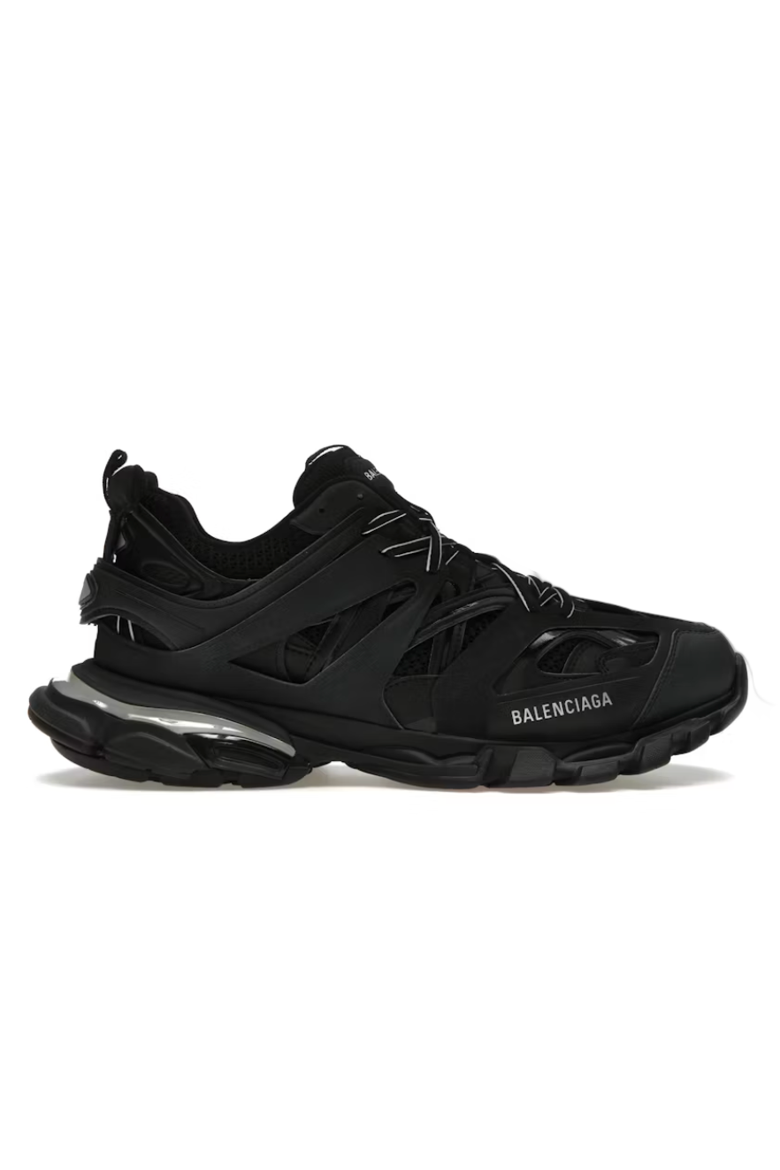 THE B-TRACK SNEAKERS