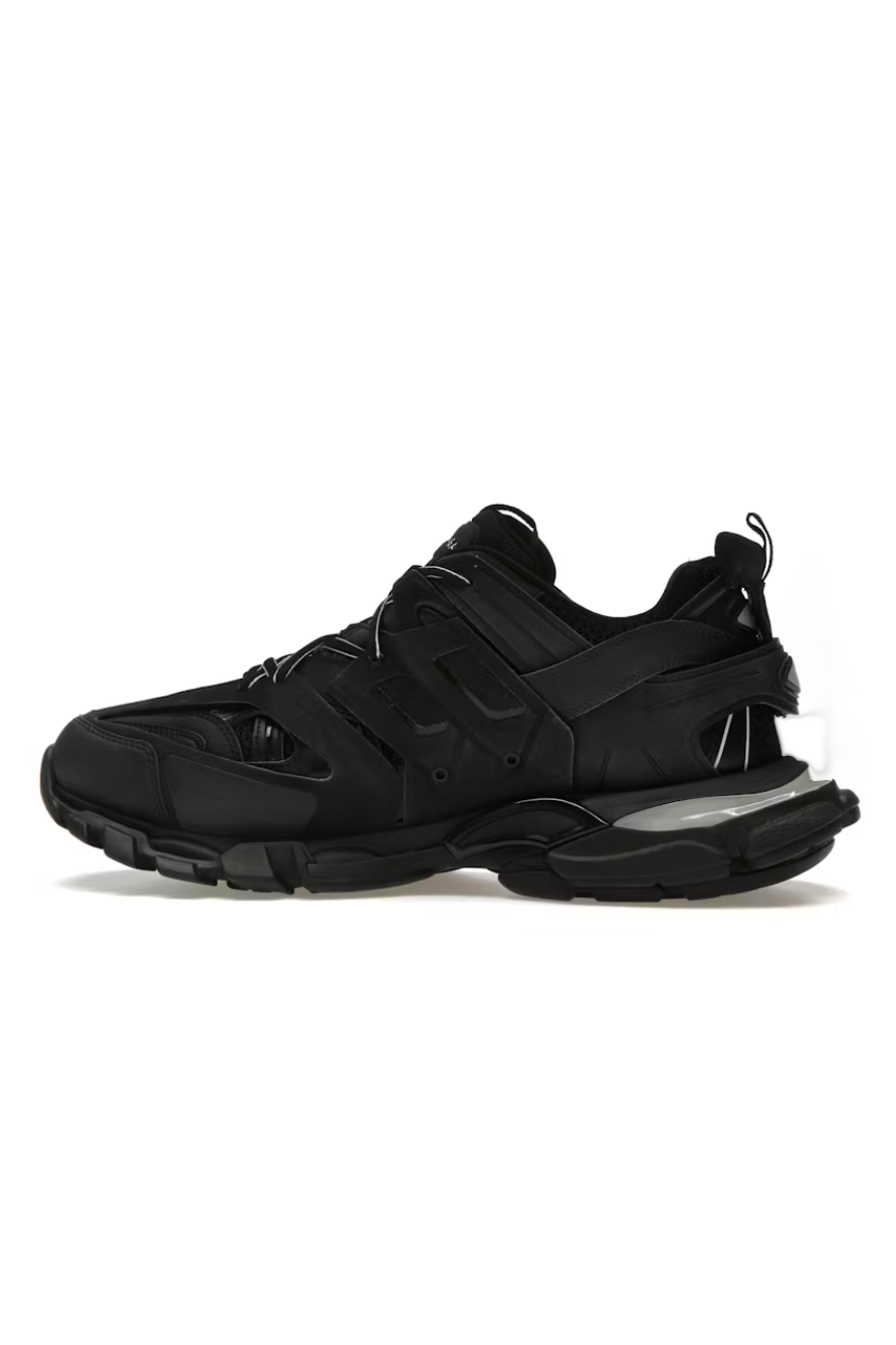 THE B-TRACK SNEAKERS