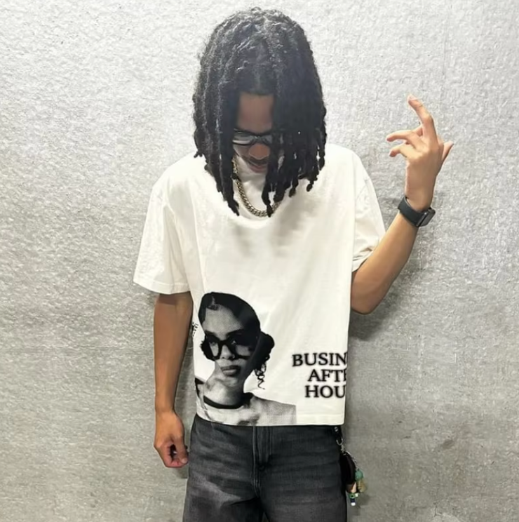 THE HORA TEE
