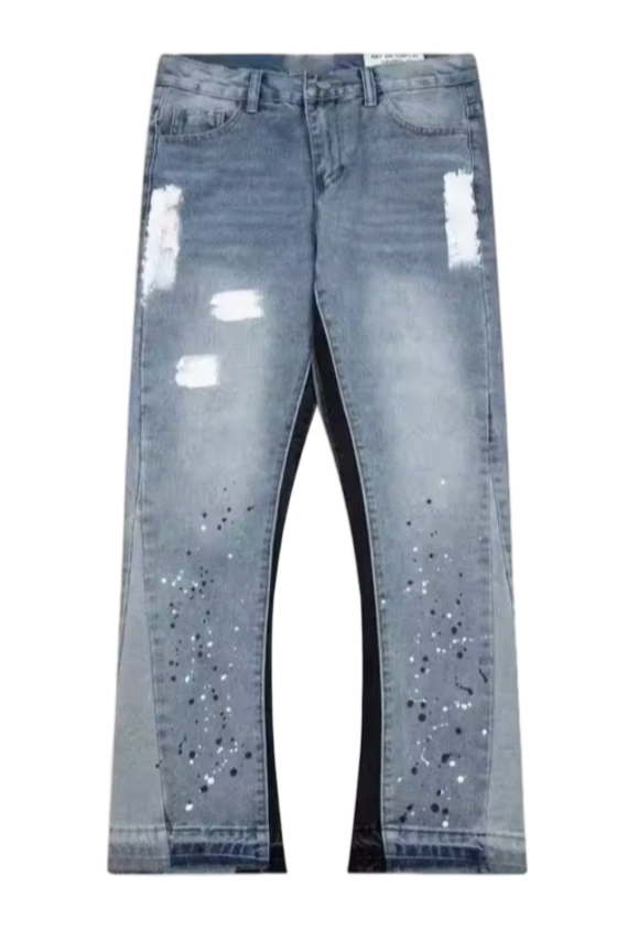 THE SPRAY FLARED JEANS